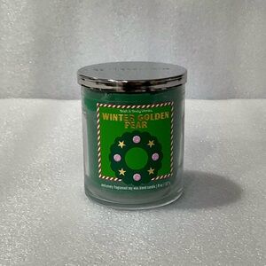 Bath and Body Works Winter Golden Pear Single Wick Candle